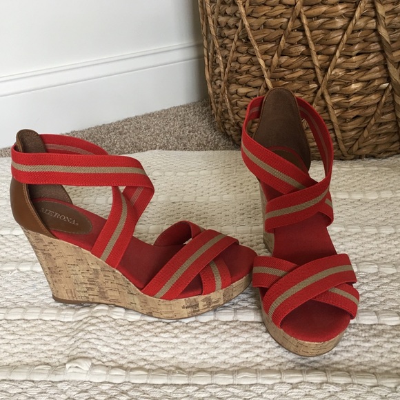 sperrys duck boots black